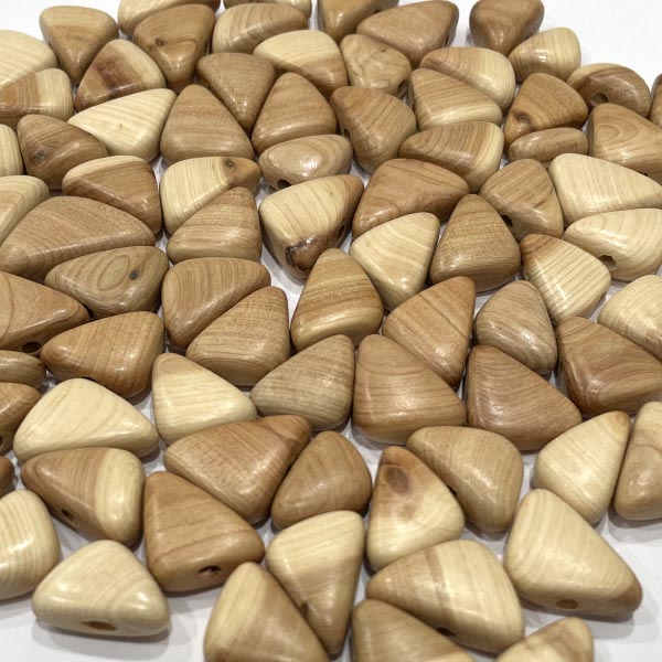 Бусина фигурная можжевеловая (13135)