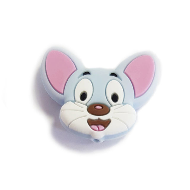 Голова мышки нежно голубая