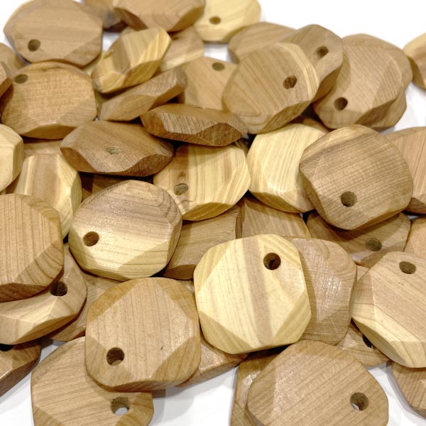 Квадрат подвеска 25*25 мм со скошенными краями можжевеловый (13130) в интернет-магазине Detkidetki.ru