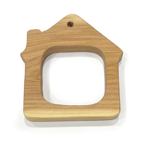 Домик из можжевельника